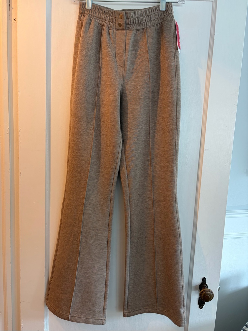 NWT SPANX AIR ESSENTIALS BRUSHED FLARE PANTS SZ EXTRA SMALL